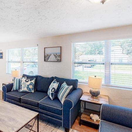 Pinellas Park Cottage St. Petersburg Dış mekan fotoğraf