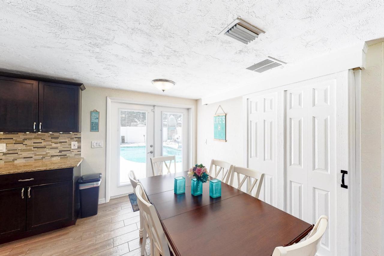 Pinellas Park Cottage St. Petersburg Dış mekan fotoğraf